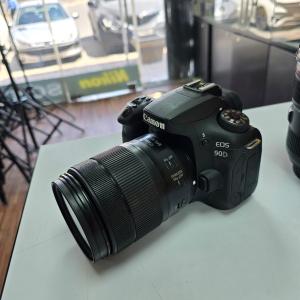 دوربین حرفه‌ای کانن | Canon 90D+18-135mm USM